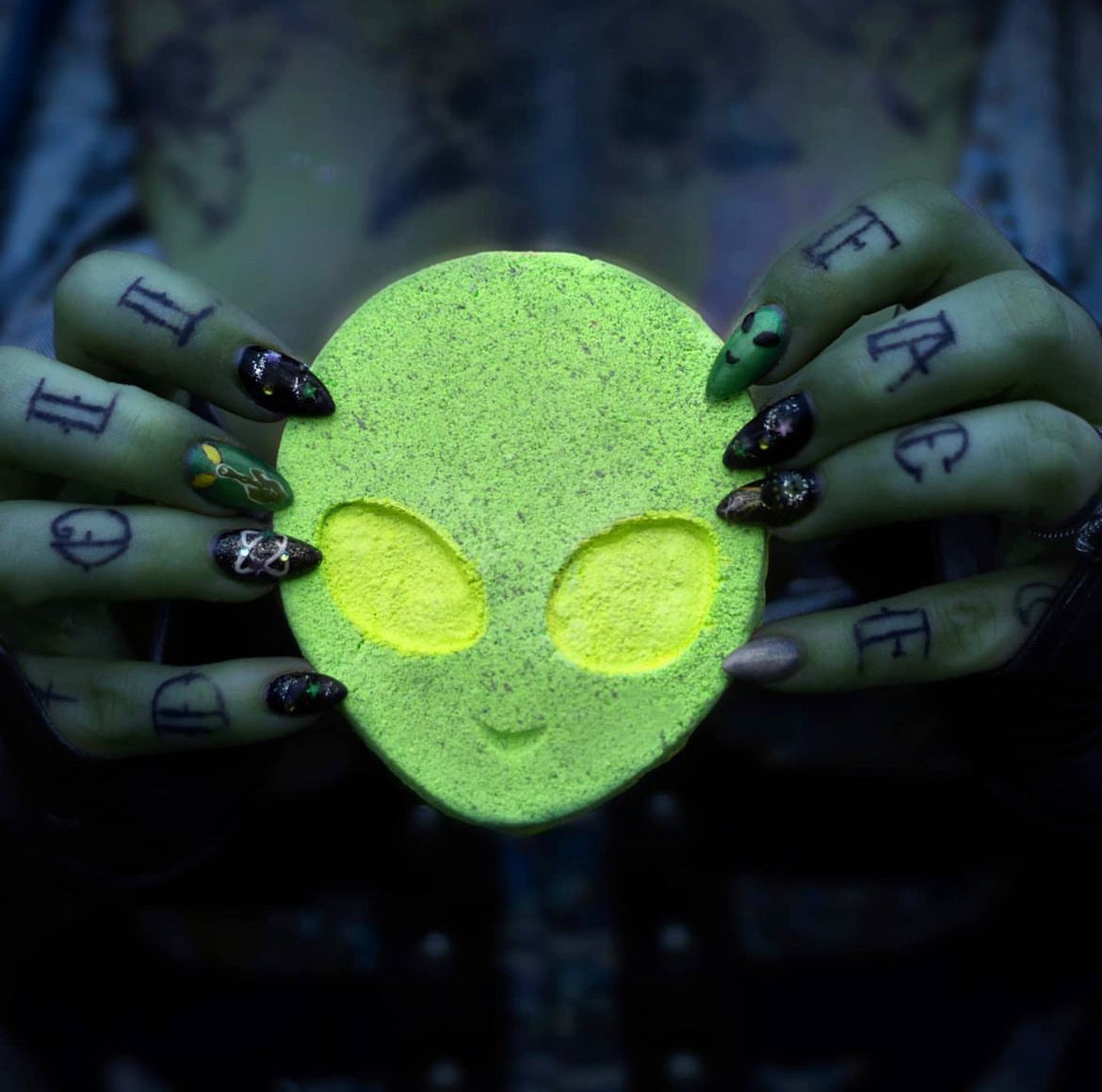 Alien Bath Bomb