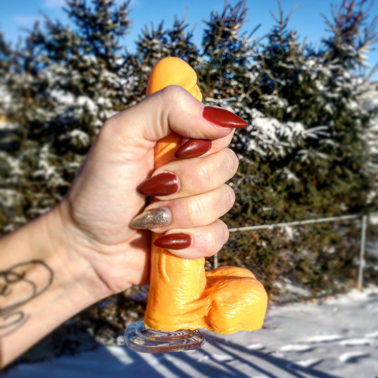 Willy Soap with Suction Cup / All colors available