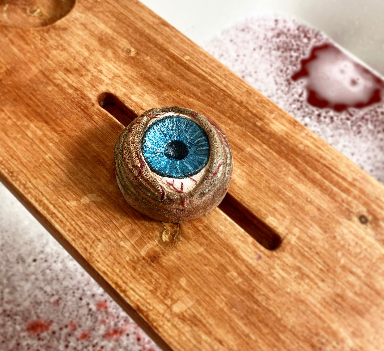 Spooky Eye Bath Bomb